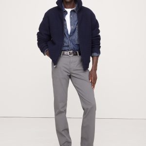 Slim Traveler Pant