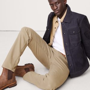 Slim Traveler Pant