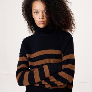 Relaxed Cashmere Turtleneck Sweater